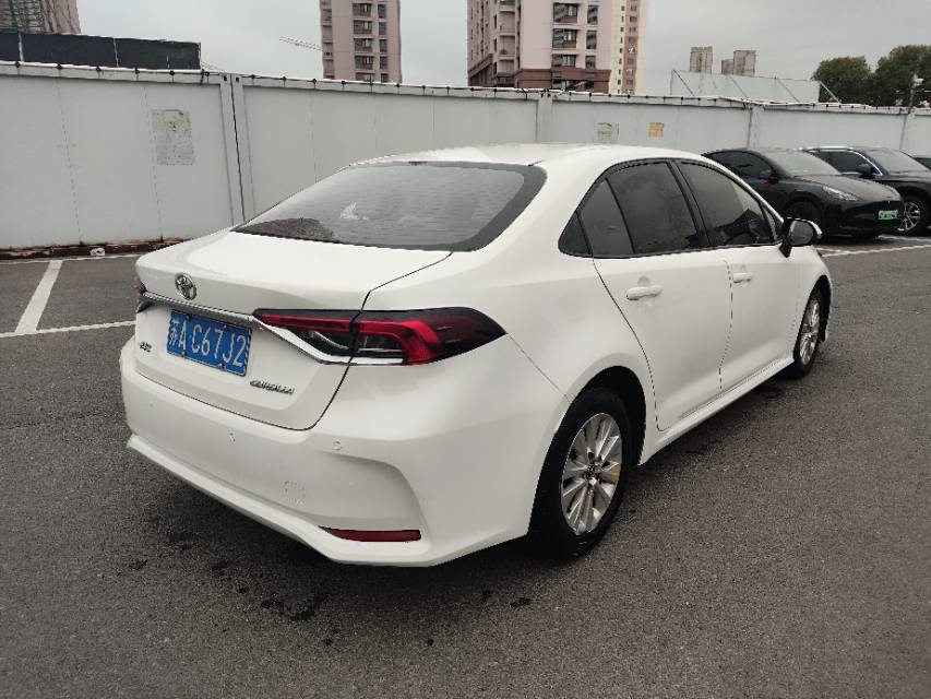 Toyota Corolla 2023 صورة سيارة #3