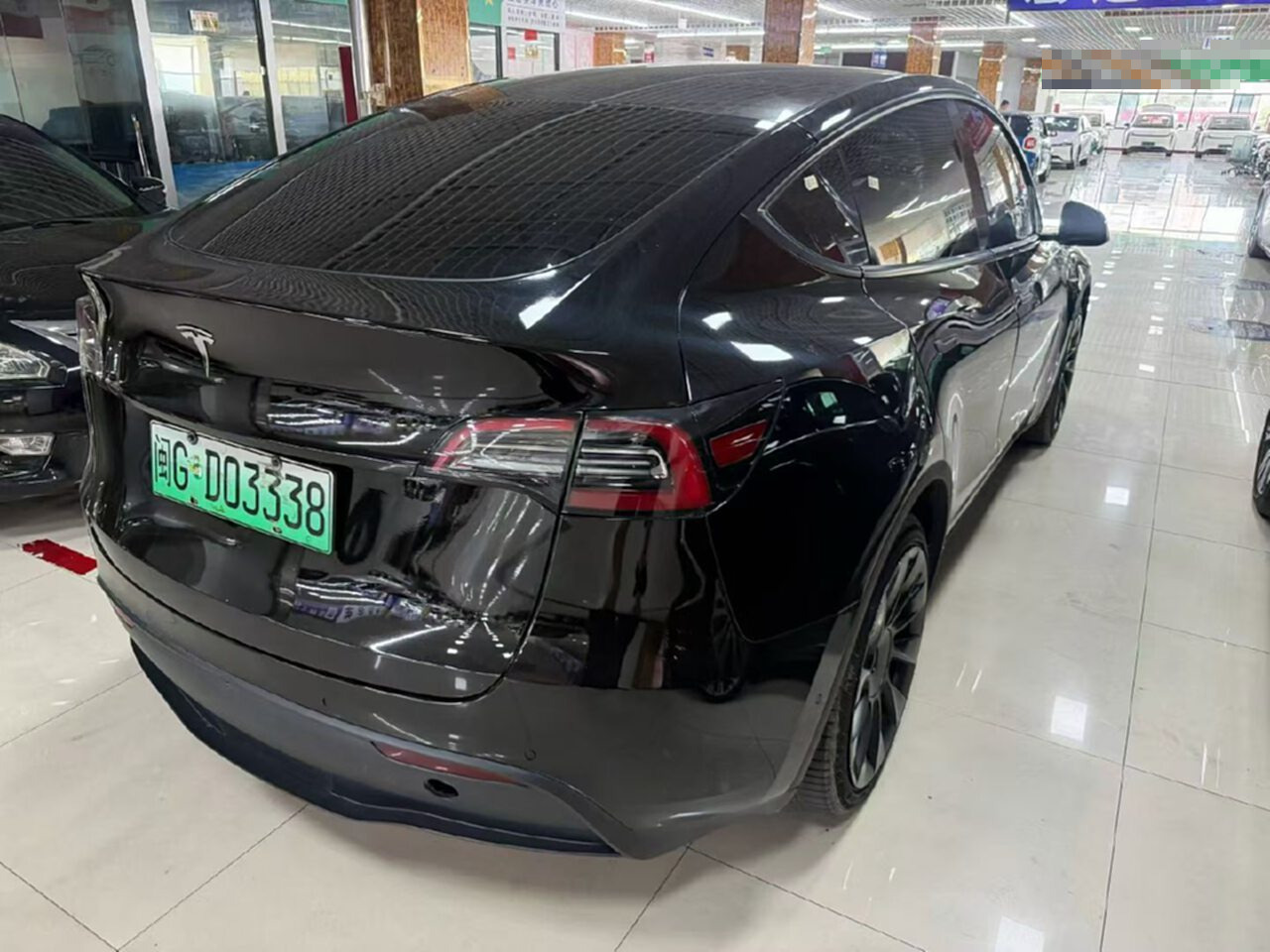 Tesla Model Y 2021 #10 Tesla Model Y 2021 car image #10