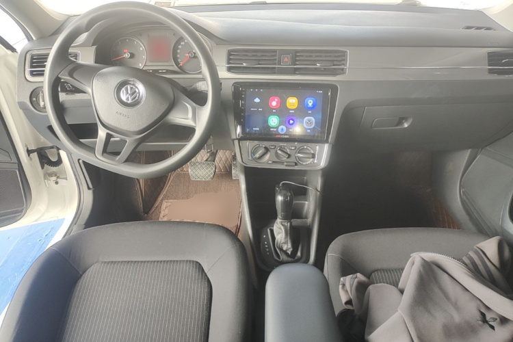 Volkswagen Santana 2017 صورة سيارة #10