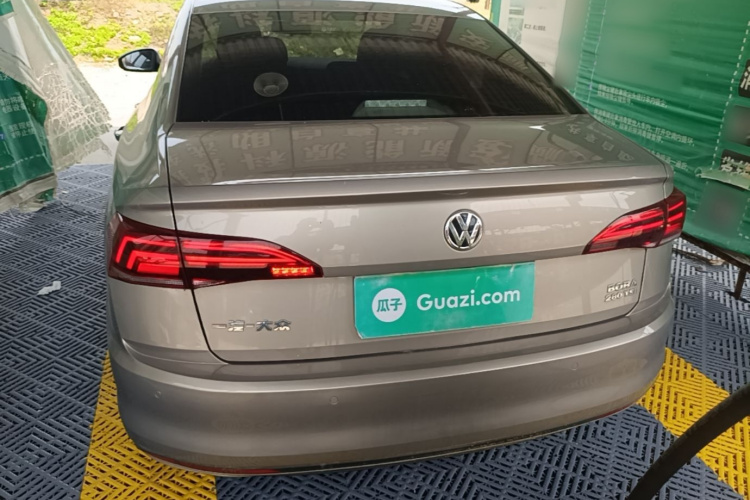 Volkswagen Bora 2019 immagine di auto #6