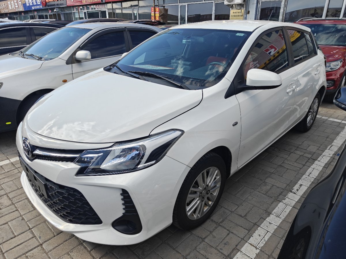 Toyota Vios FS 2020 immagine di auto 