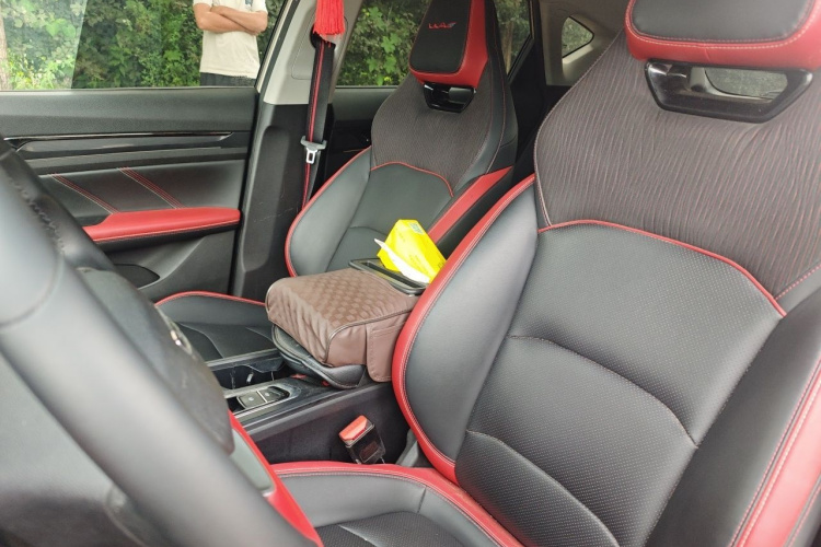 GEELY Emgrand S 2022 #15 GEELY Emgrand S 2022 car image #15