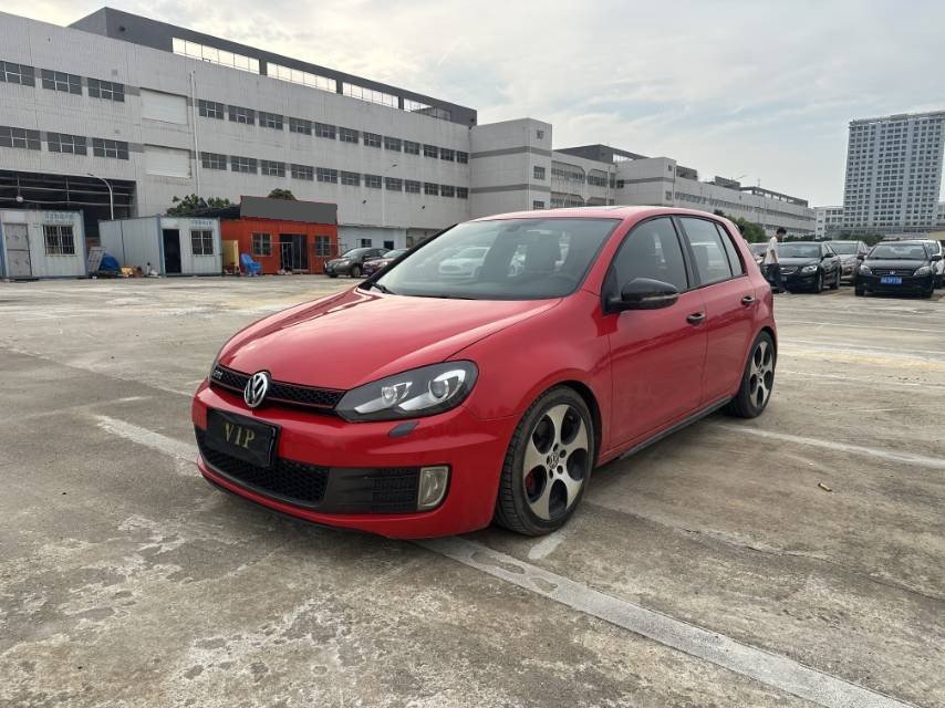 Volkswagen GolfGTI 2011 Volkswagen GolfGTI 2011 car image