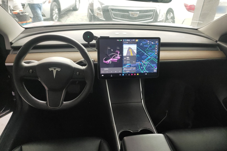 Tesla Model 3 2020 #10 Tesla Model 3 2020 car image #10
