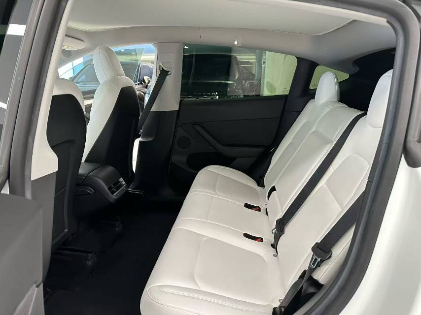 Tesla Model Y 2022 #7 Tesla Model Y 2022 car image #7