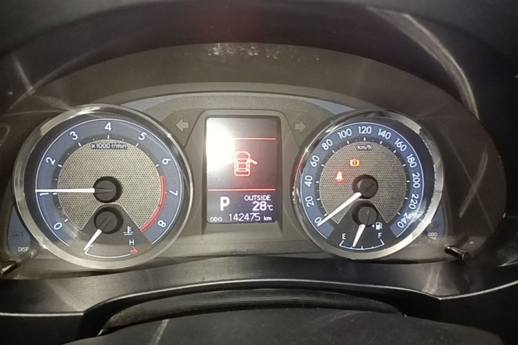 Toyota Corolla 2015 car image #16