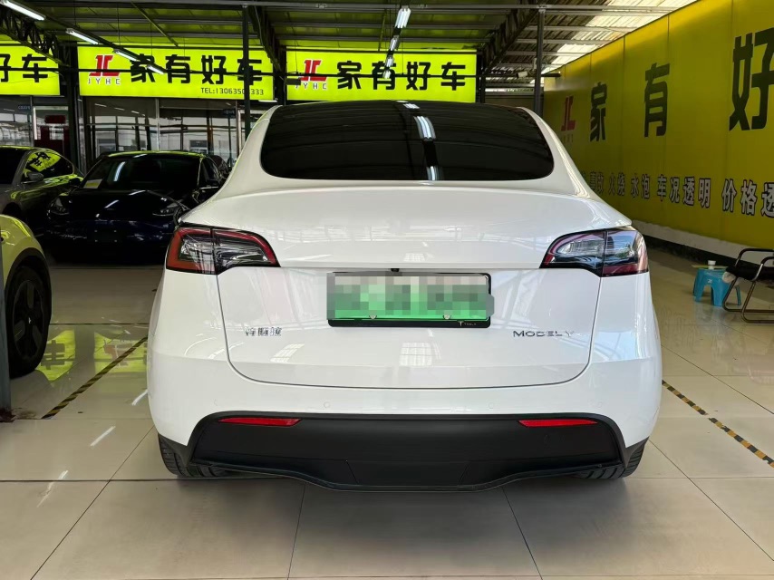 Tesla Model Y 2021 #3 Tesla Model Y 2021 immagine di auto #3