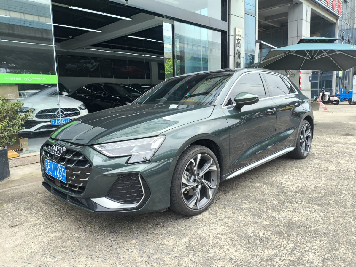 Audi A3 2025 immagine di auto 