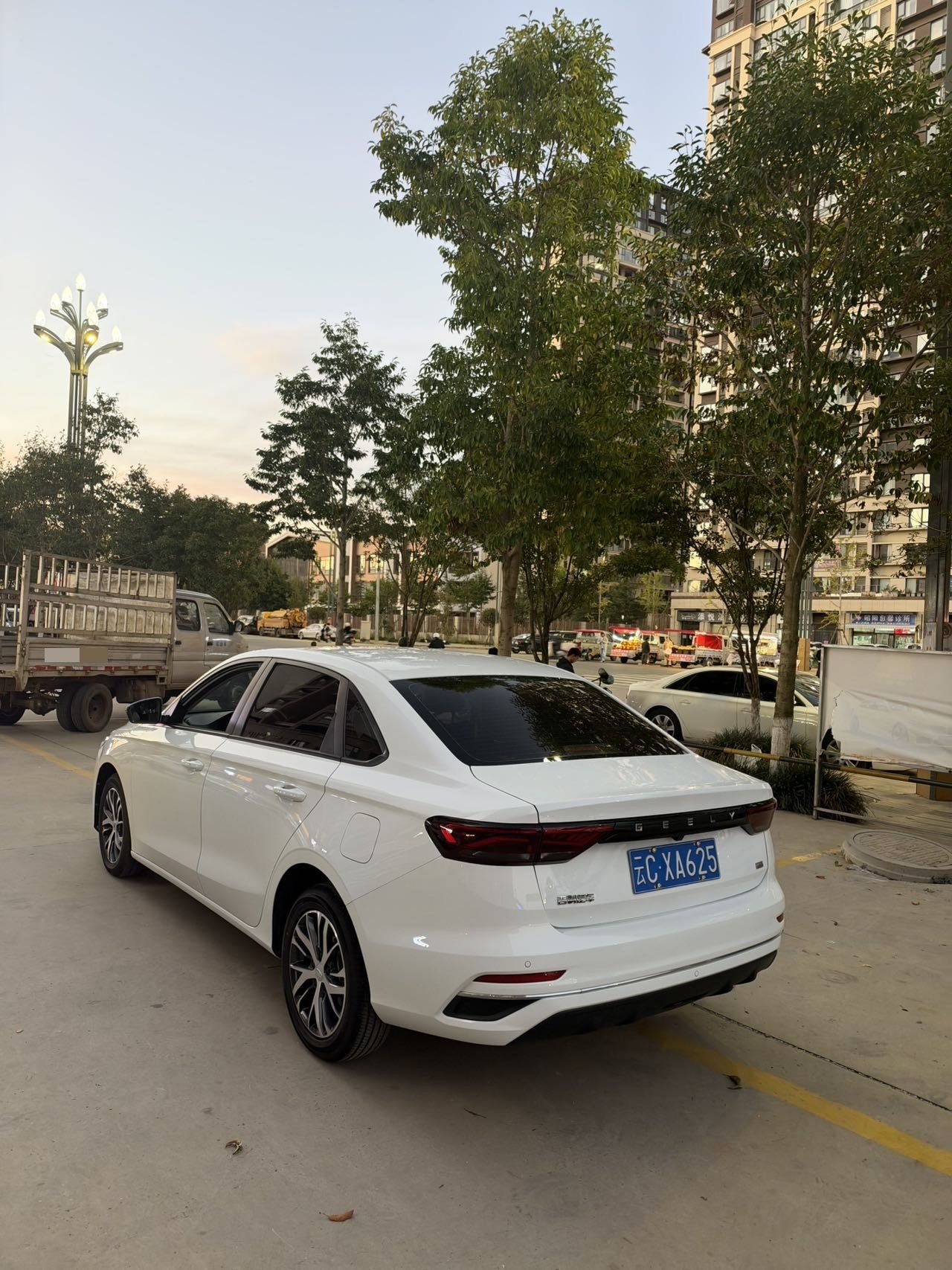 GEELY Emgrand 2024 #9 GEELY Emgrand 2024 изображение автомобиля #9