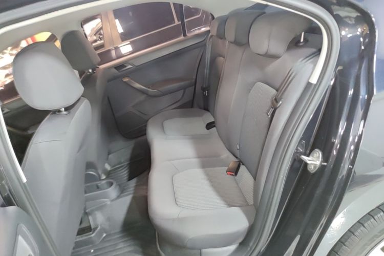 Volkswagen Santana 2017 #17 Volkswagen Santana 2017 car image #17