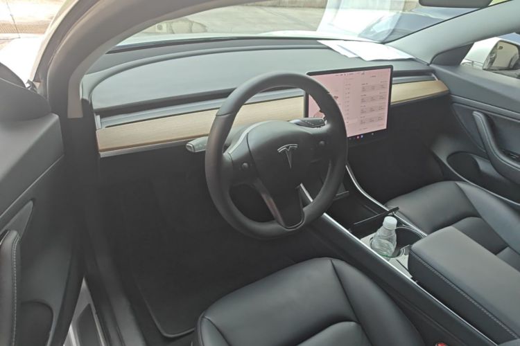 Tesla Model 3 2020 #10 Tesla Model 3 2020 car image #10