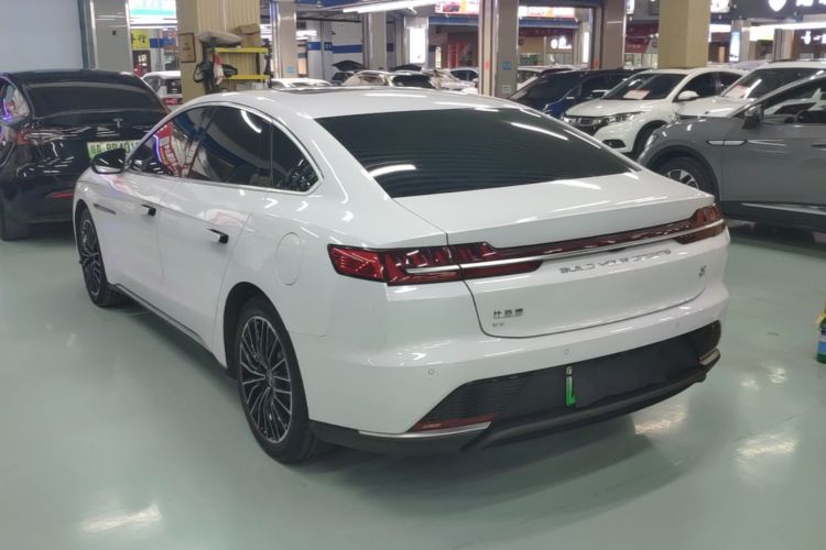 BYD Han 2023 imagem de carro #5