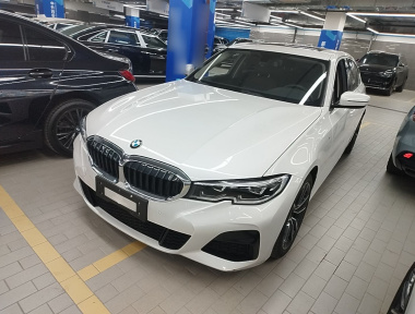 BMW 3 Series 2021 BMW 3 Series 2021 car image