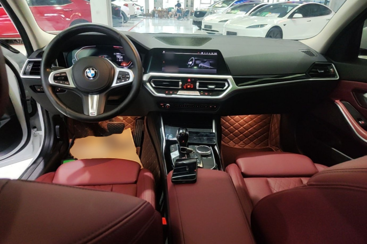 BMW 3 Series 2022 #10 BMW 3 Series 2022 car image #10