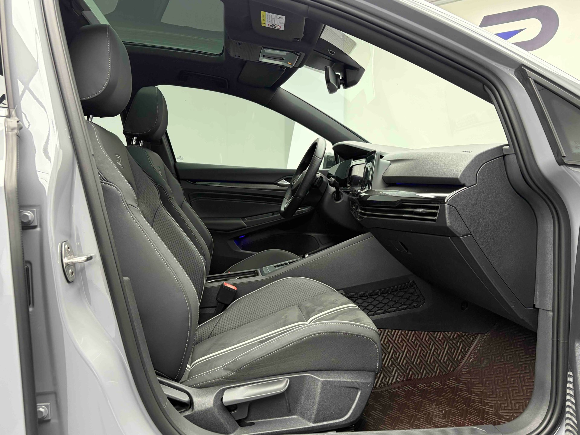 2022 #9 2022 car image #9