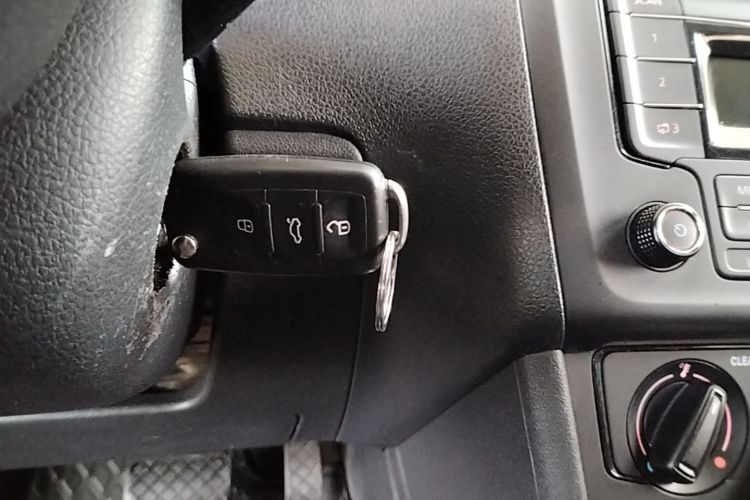 Volkswagen Polo 2018 #9 Volkswagen Polo 2018 car image #9