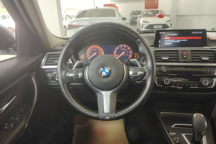 BMW 3 Series 2018 #11 BMW 3 Series 2018 car image #11