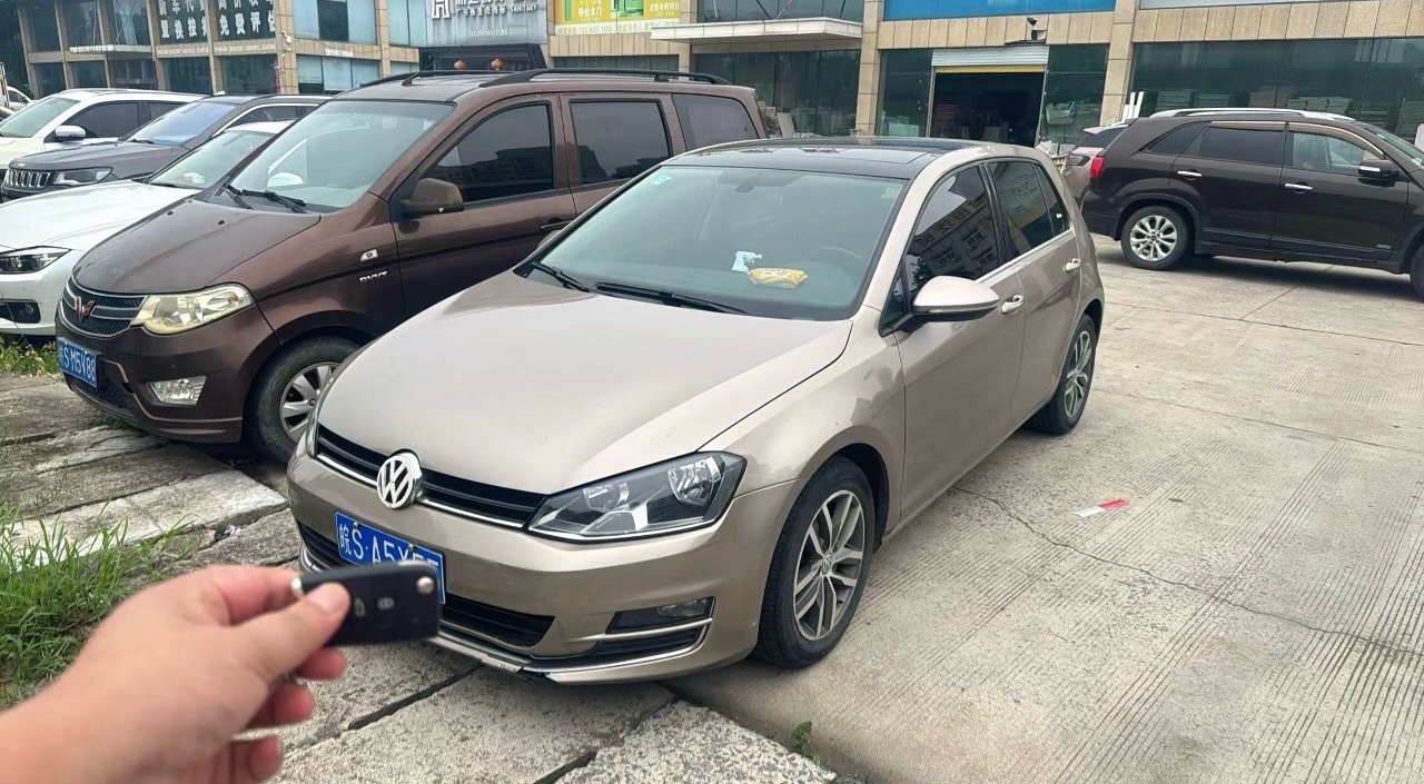 2016 2016 car image