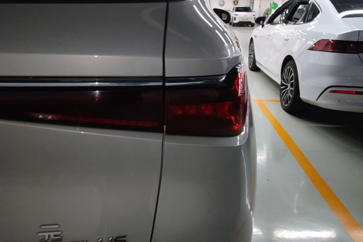 BYD Yuan Plus 2023 #8 BYD Yuan Plus 2023 car image #8
