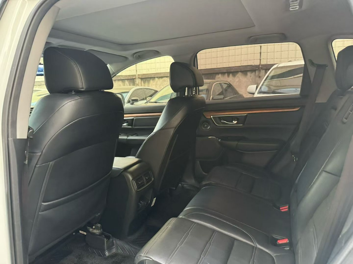 Honda CR-V 2019 car image #5