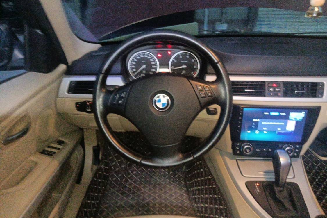 BMW 3 Series 2012 #22 BMW 3 Series 2012 car image #22