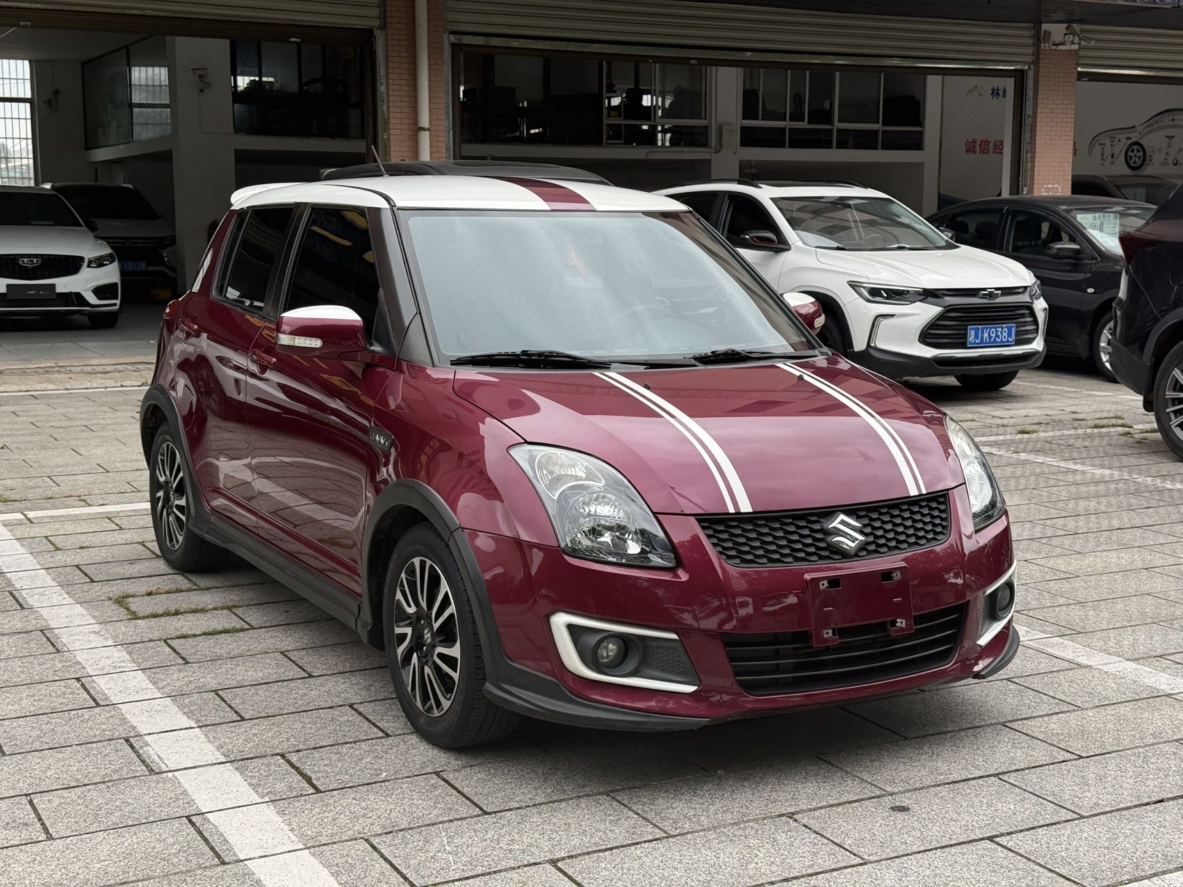 Suzuki Swift 2017 #2 Suzuki Swift 2017 car image #2