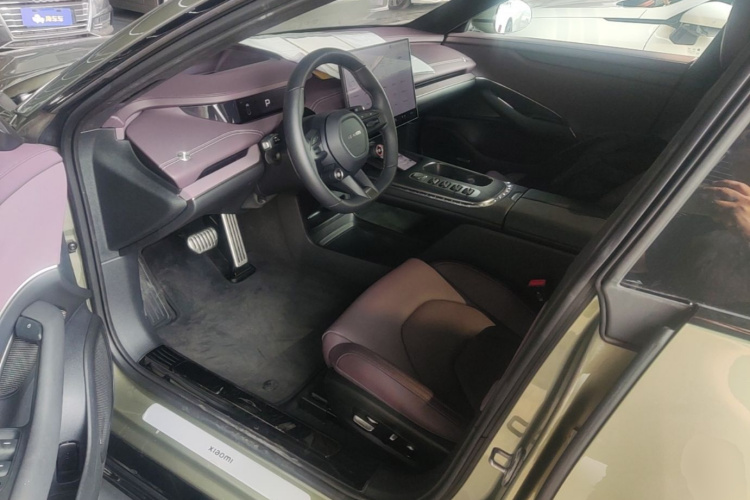 MI SU7 2025 car image #16