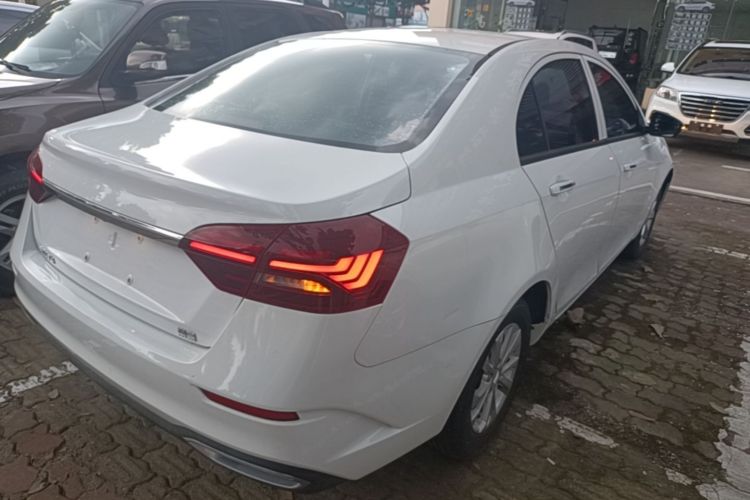 GEELY Emgrand 2021 car image #7