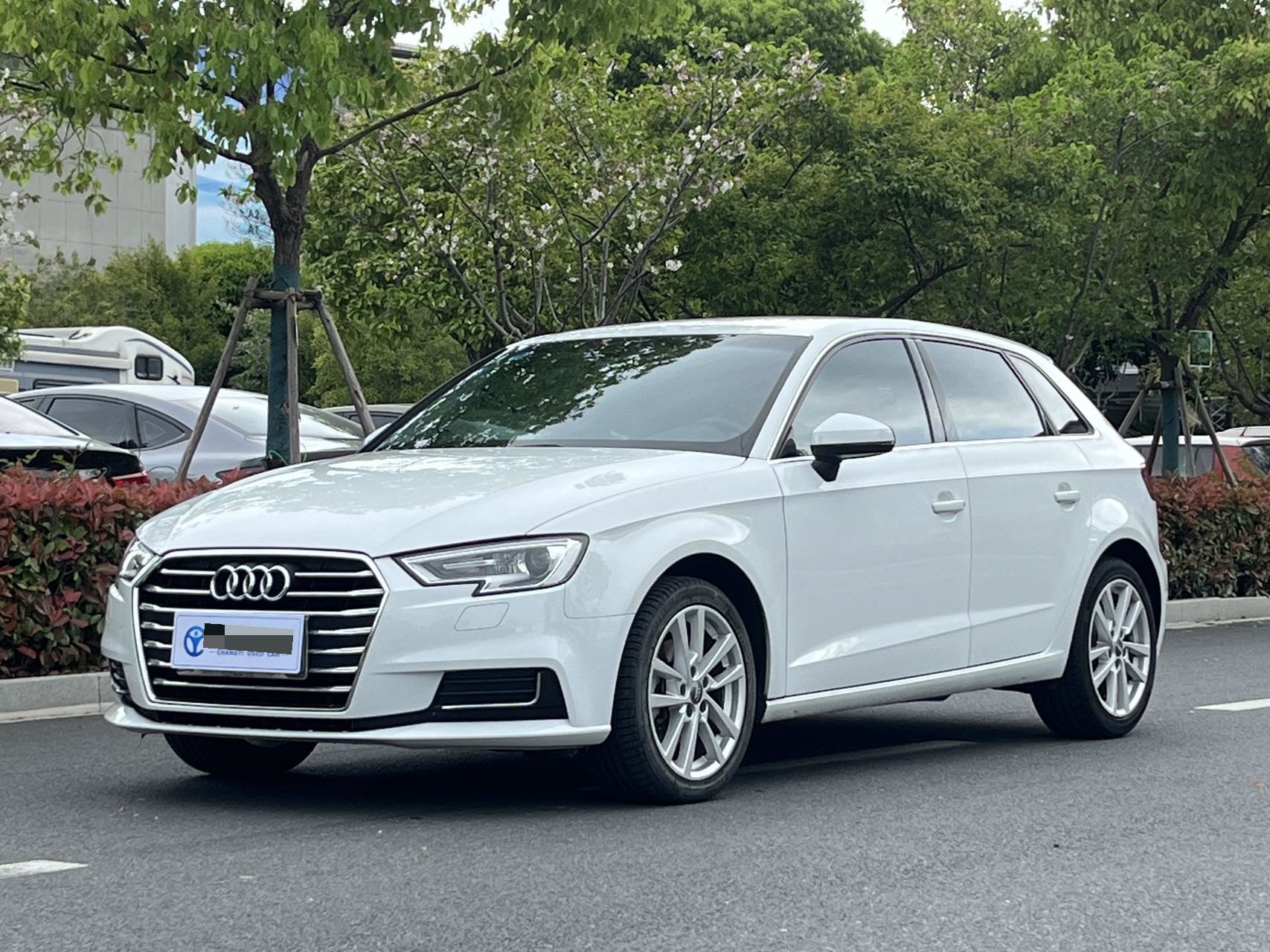 2020 2020 car image