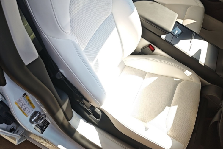Tesla Model 3 2025 #24 Tesla Model 3 2025 immagine di auto #24