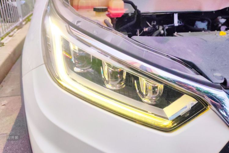 BYD Yuan New Energy 2019 car image #8