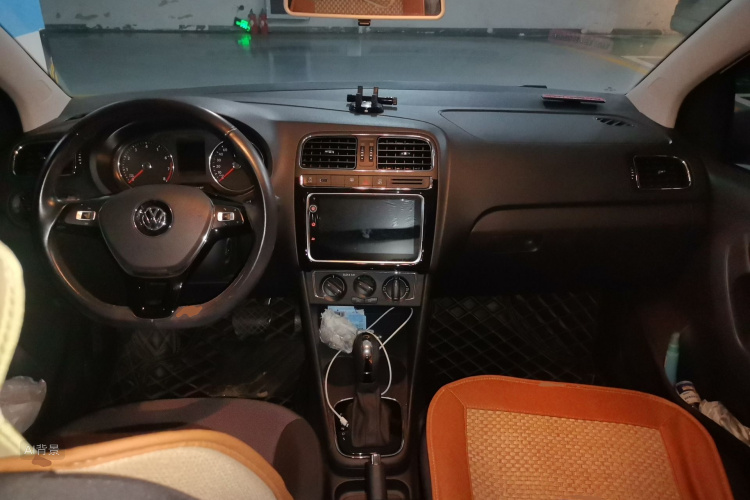 Volkswagen Polo 2018 imagem de carro #11