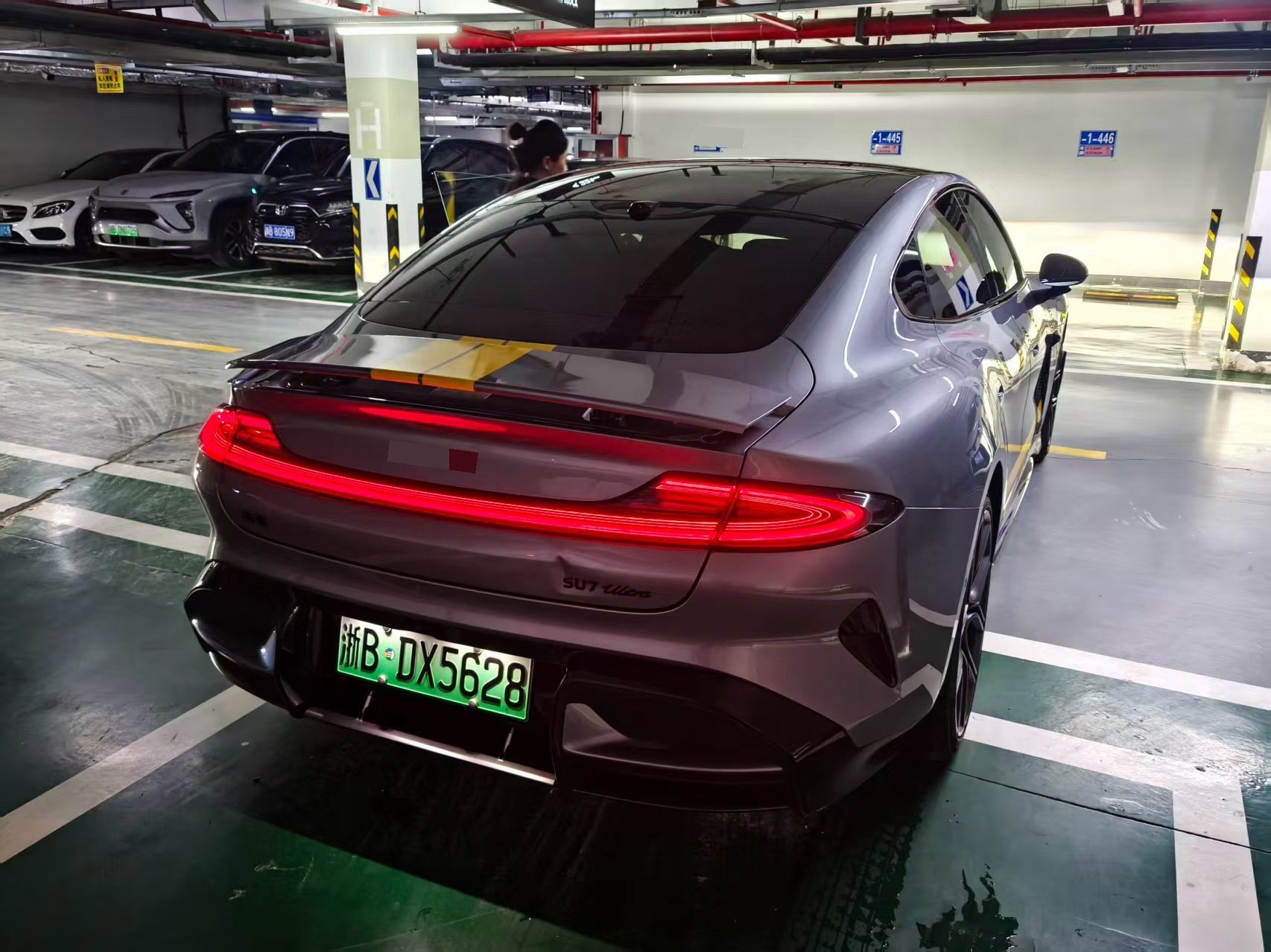 MI SU7 Ultra 2025 car image #6