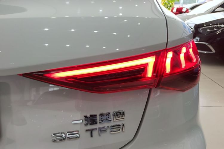 Audi A3 2022 immagine di auto #8