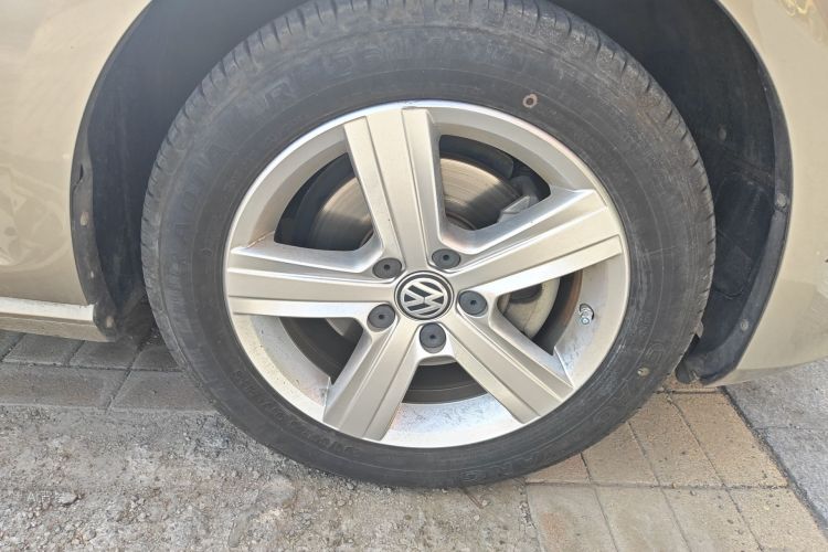 Volkswagen Golf 2017 imagen de coche #9