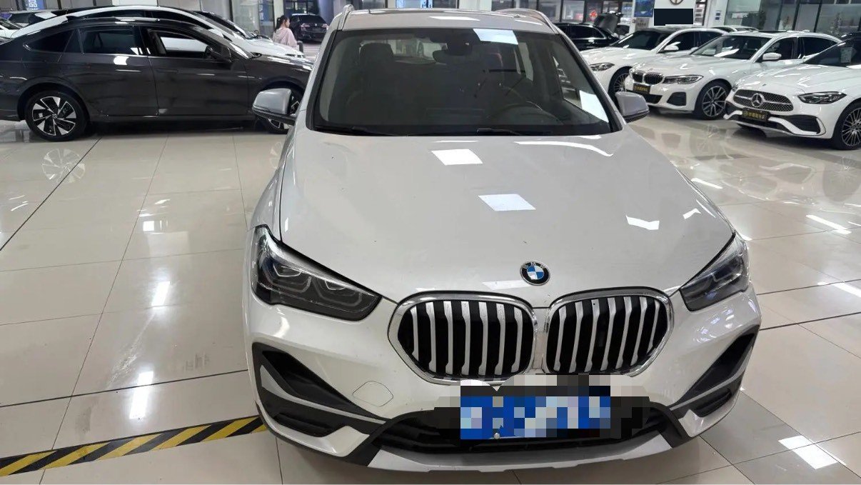 BMW X1 2020 изображение автомобиля #2