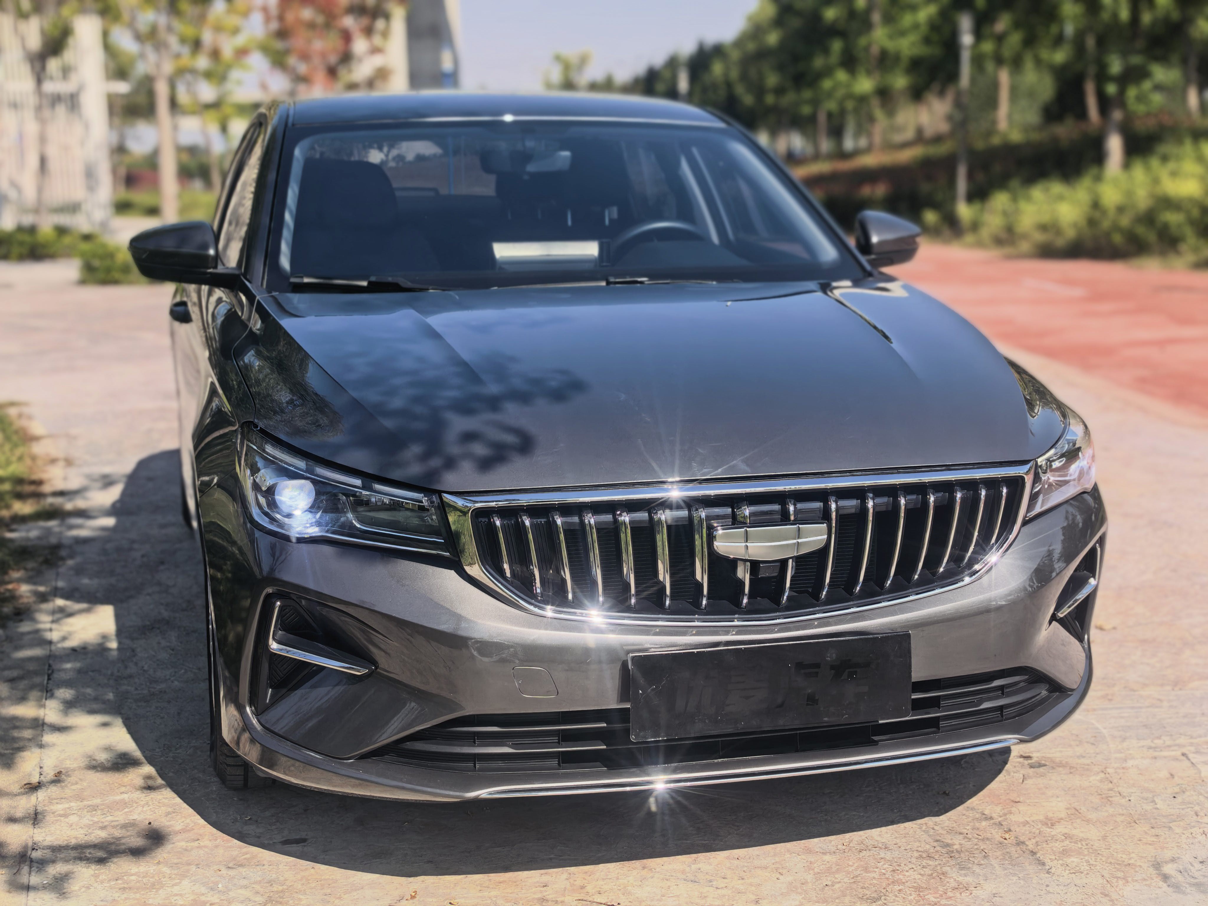 GEELY Emgrand 2025 imagen de coche #2