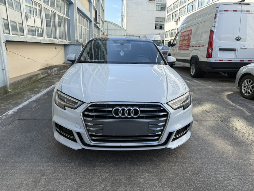 Audi A3 2020 car image #2