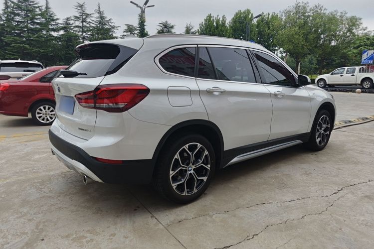BMW X1 2021 car image #8