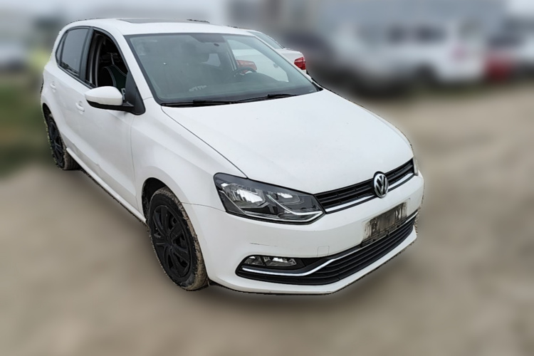 Volkswagen Polo 2016 car image #4