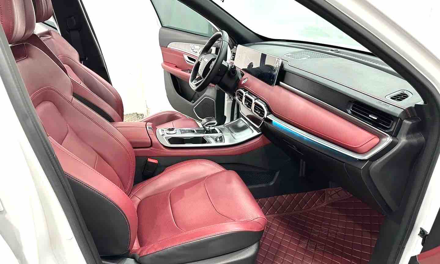 Jetour X70 PLUS 2023 car image #4