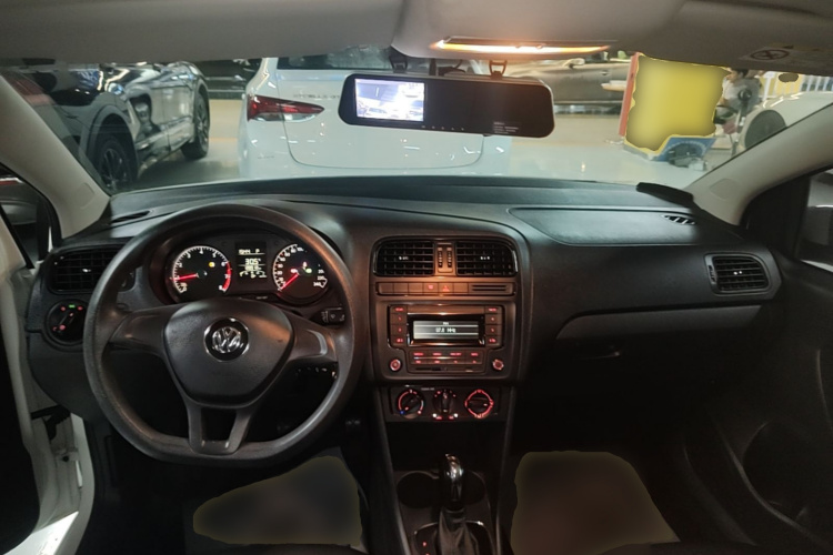 Volkswagen Polo 2017 #11 Volkswagen Polo 2017 car image #11