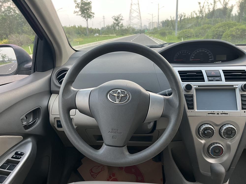 Toyota Vios 2011 imagem de carro #15