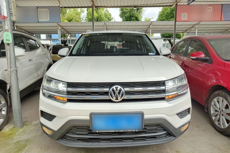 Volkswagen Tharu 2020 car image #3