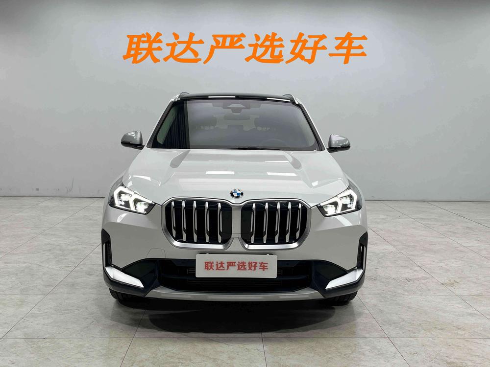 BMW X1 2023 car image #2