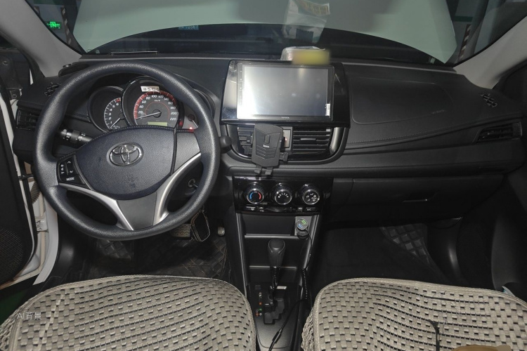 Toyota Vios 2022 image de voiture #11