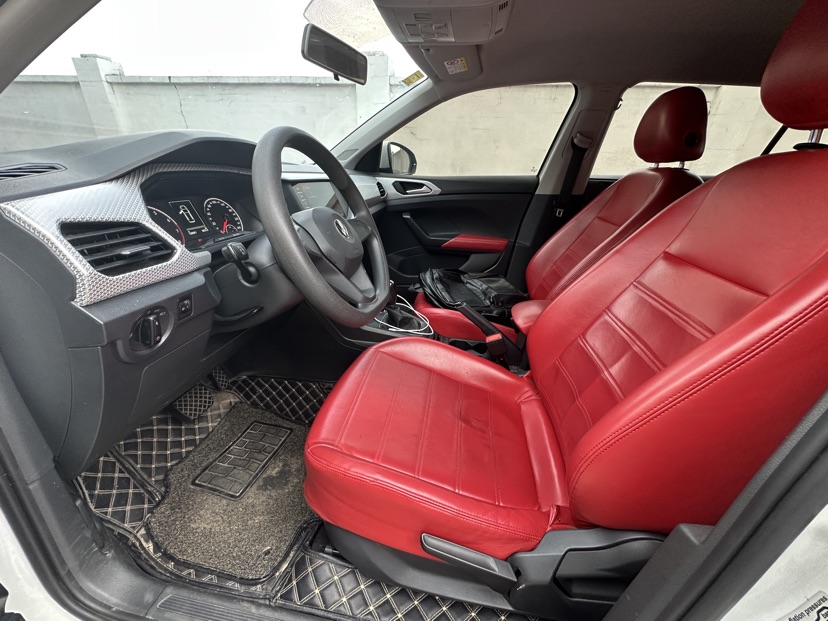 Volkswagen Tacqua 2021 car image #4