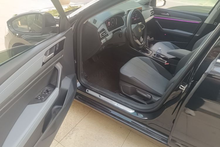 Volkswagen Lavida 2023 car image #16