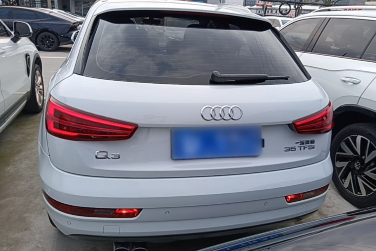 Audi Q3 2019 #6 Audi Q3 2019 car image #6