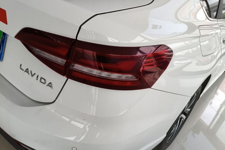 Volkswagen Lavida 2024 car image #8
